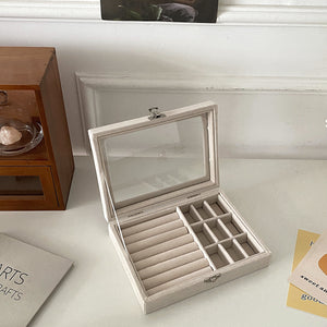 Open image in slideshow, Velvet Jewelry Box
